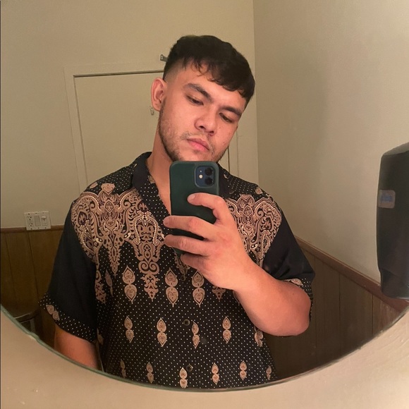 Meet your Posher, Jon - Picture 1 of 1